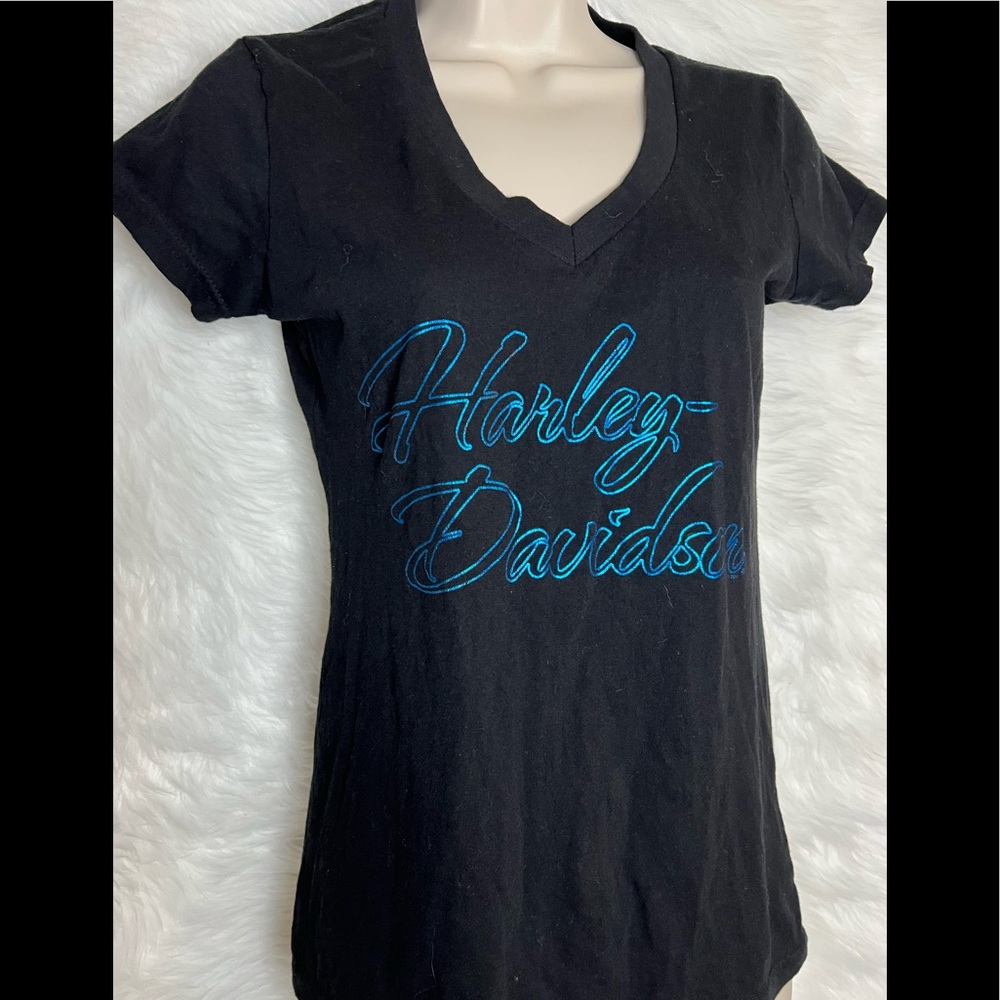 NWOT Harley Davidson v-neck short sleeve black t-shirt size small